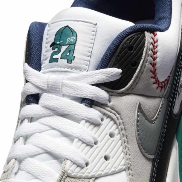 Women's Nike Ken Griffey Jr. x Air Max 90 'Backwards Cap' - Picture 9 of 16